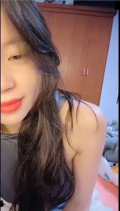 sex viếtup Chồng vất vả làm công nhân, vợ trong phòng rên la với chủ tịch
